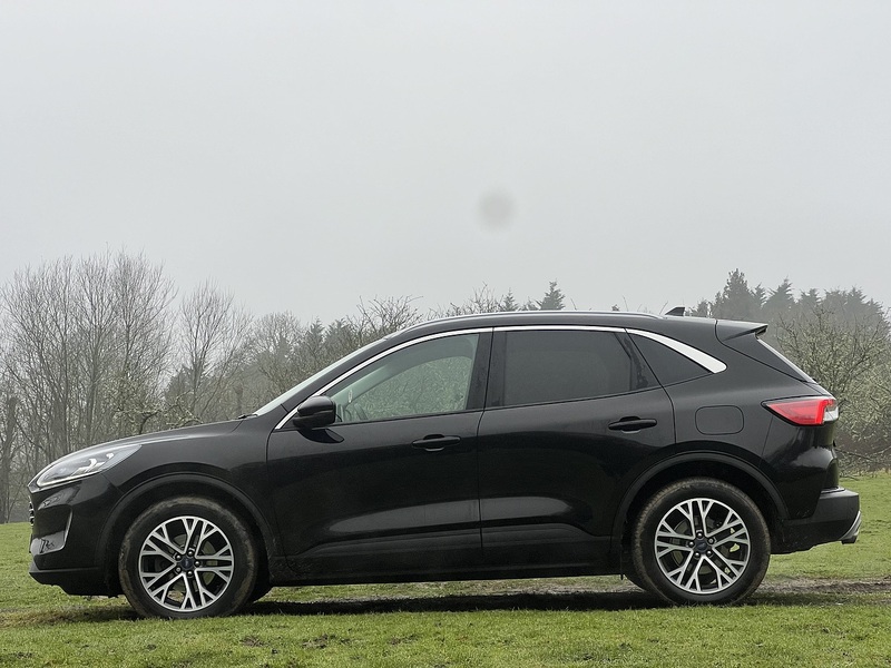 Ford Kuga 1.5 EcoBlue Titanium Edition SUV 5dr Diesel Auto Euro 6 (s/s) (120 ps) - U10497