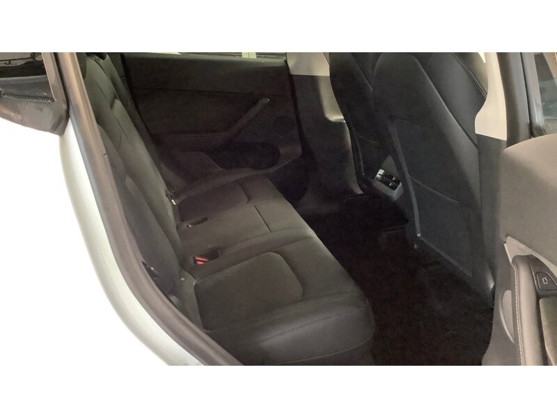 Tesla Model Y (Dual Motor) Long Range SUV 5dr Electric Auto 4WDE (384 bhp) - U10516