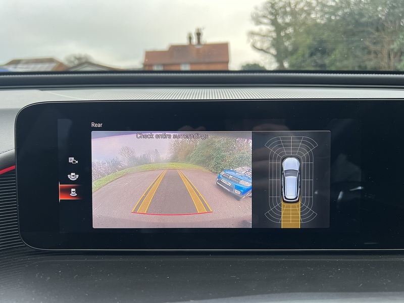 Mercedes-Benz EQC EQC 400 80kWh AMG Line (Premium) SUV 5dr Electric Auto 4MATIC (408 ps) - U10518