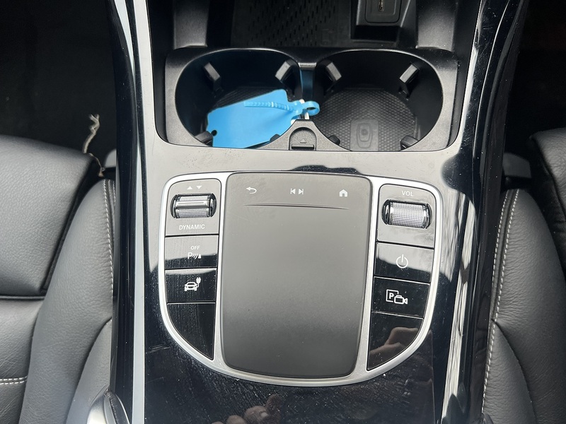 Mercedes-Benz EQC EQC 400 80kWh AMG Line (Premium) SUV 5dr Electric Auto 4MATIC (408 ps) - U10518