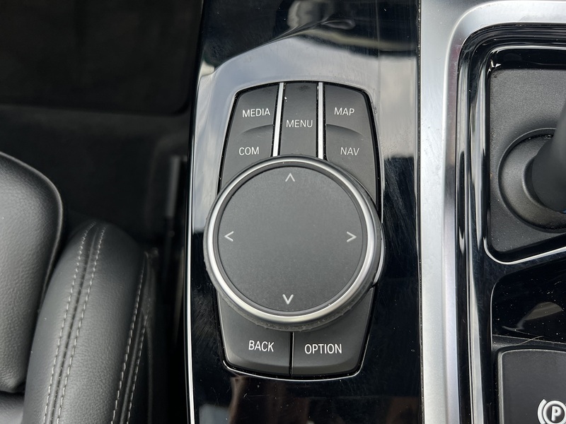 BMW iX3 80kWh Premier Edition SUV 5dr Electric Auto (286 ps) - U10537