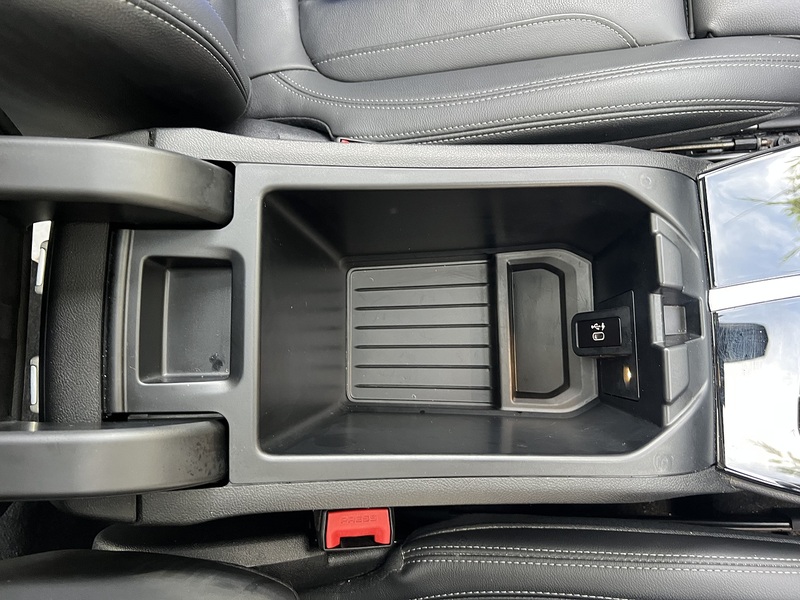 BMW iX3 80kWh Premier Edition SUV 5dr Electric Auto (286 ps) - U10537