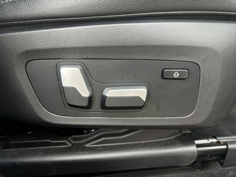 BMW iX3 80kWh Premier Edition SUV 5dr Electric Auto (286 ps) - U10537