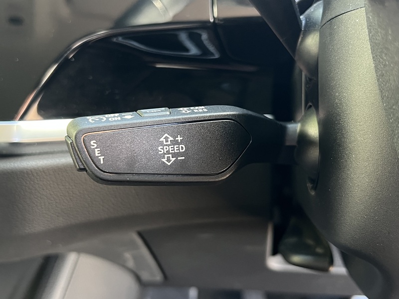 Audi Q3 1.5 TFSI CoD 35 Technik SUV 5dr Petrol Manual Euro 6 (s/s) (150 ps) SUV Manual Petrol - U10549