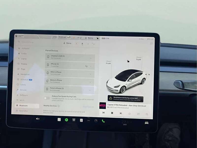 Tesla Model 3 (Dual Motor) Long Range Saloon 4dr Electric Auto 4WDE (346 ps) - U10550