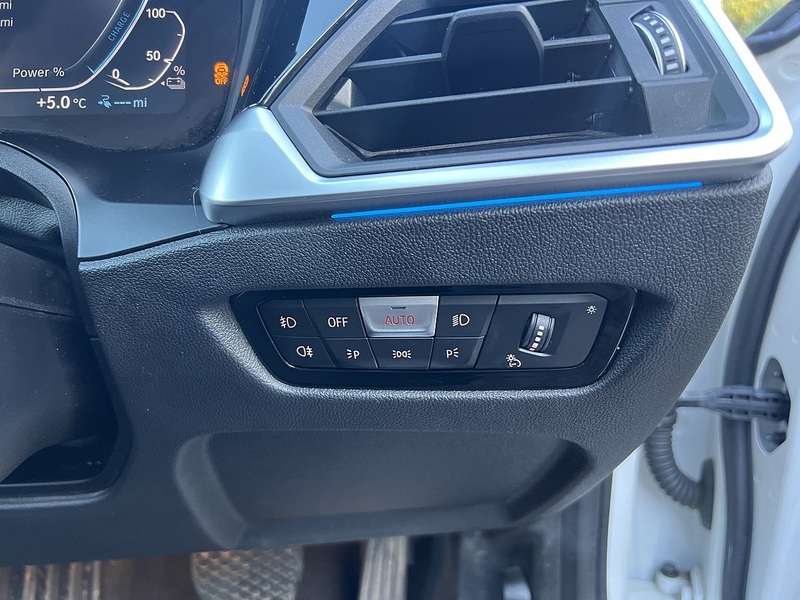 BMW 3 Series 2.0 330e 12kWh SE Pro Touring 5dr Petrol Plug-in Hybrid Auto Euro 6 (s/s) (292 ps) - U10580