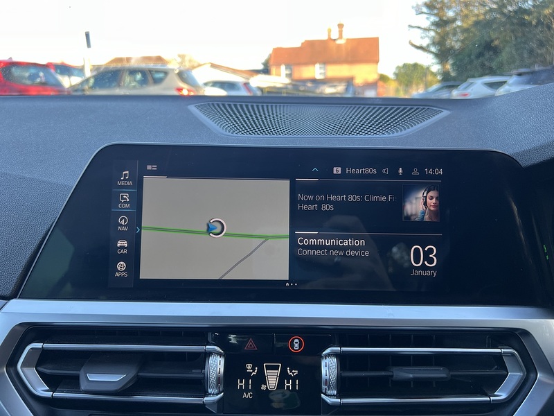 BMW 3 Series 2.0 330e 12kWh SE Pro Touring 5dr Petrol Plug-in Hybrid Auto Euro 6 (s/s) (292 ps) - U10580