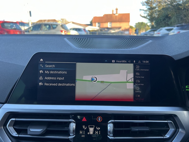 BMW 3 Series 2.0 330e 12kWh SE Pro Touring 5dr Petrol Plug-in Hybrid Auto Euro 6 (s/s) (292 ps) - U10580