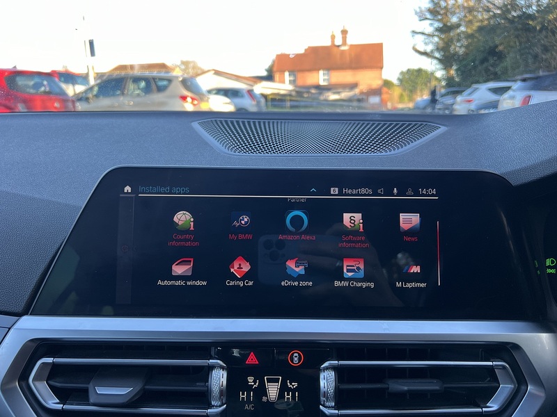 BMW 3 Series 2.0 330e 12kWh SE Pro Touring 5dr Petrol Plug-in Hybrid Auto Euro 6 (s/s) (292 ps) - U10580