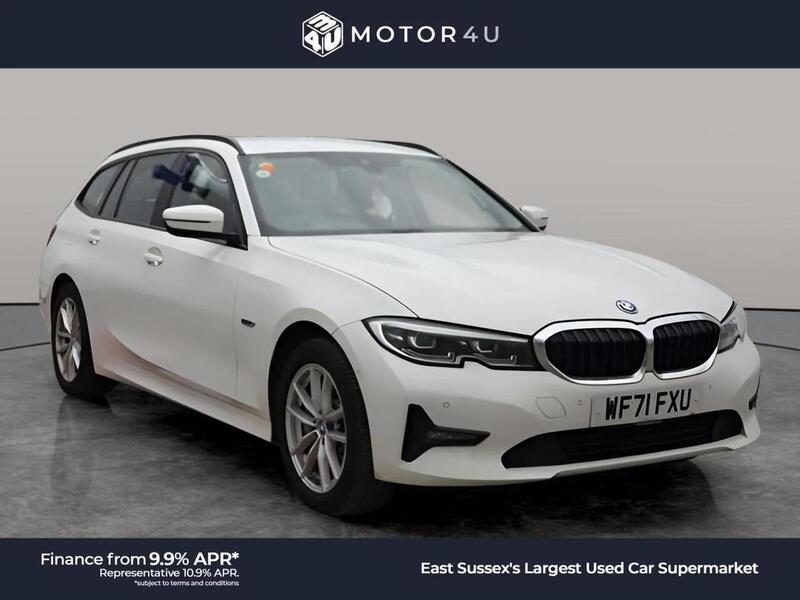BMW 3 Series 2.0 330e 12kWh SE Pro Touring 5dr Petrol Plug-in Hybrid Auto Euro 6 (s/s) (292 ps) - U10581