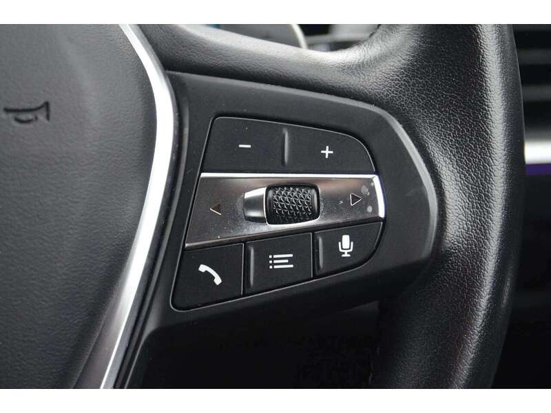 BMW 3 Series 2.0 330e 12kWh SE Pro Touring 5dr Petrol Plug-in Hybrid Auto Euro 6 (s/s) (292 ps) - U10581