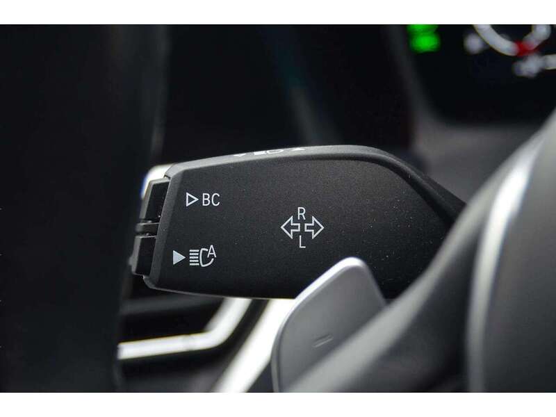 BMW 3 Series 2.0 330e 12kWh SE Pro Touring 5dr Petrol Plug-in Hybrid Auto Euro 6 (s/s) (292 ps) - U10581