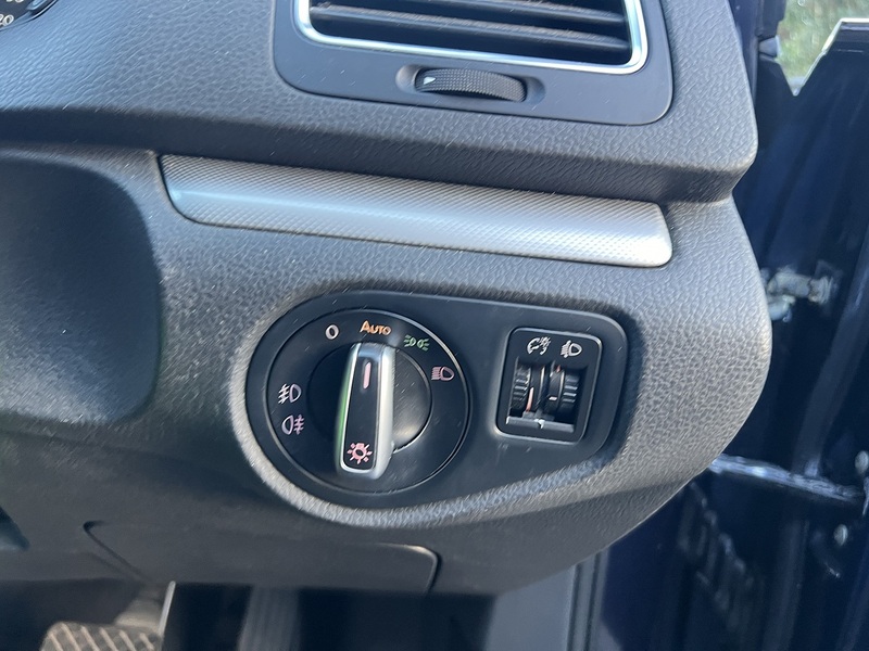 Volkswagen Sharan 2.0 TDI BlueMotion Tech SE MPV 5dr Diesel DSG Euro 5 (s/s) (140 ps) MPV Automatic Diesel | TRADE - U10588