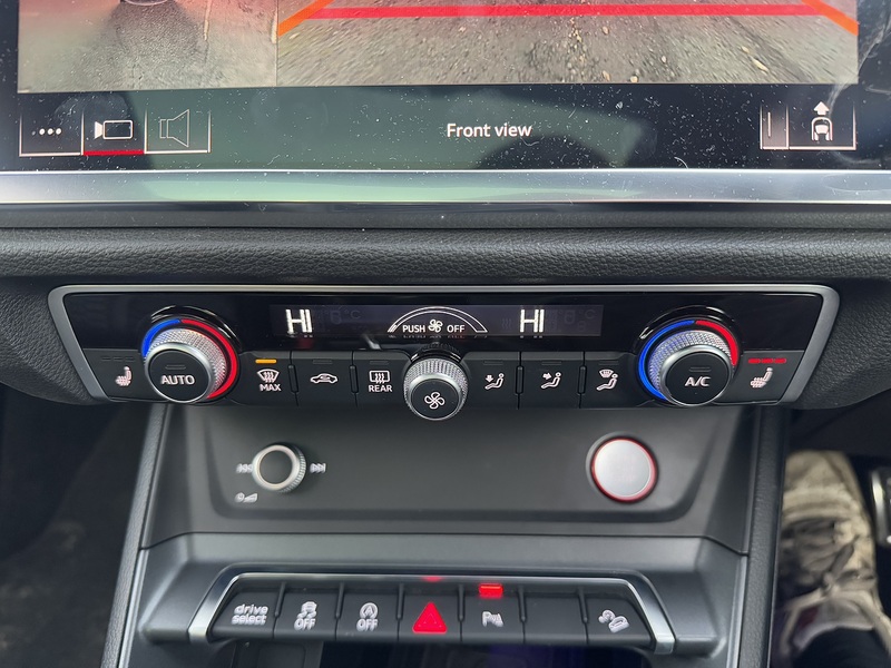 Audi RS Q3 2.5 TFSI Vorsprung SUV 5dr Petrol S Tronic quattro Euro 6 (s/s) (400 ps) - U10594