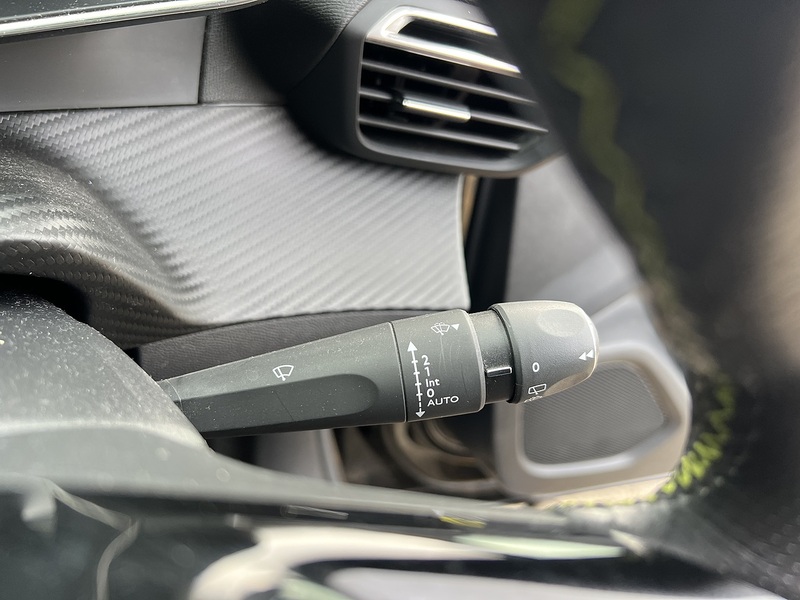 Peugeot E-2008 50kWh GT SUV 5dr Electric Auto (136 ps) - U10597