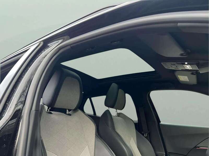 Peugeot E-2008 50kWh GT SUV 5dr Electric Auto (136 ps) - U10597