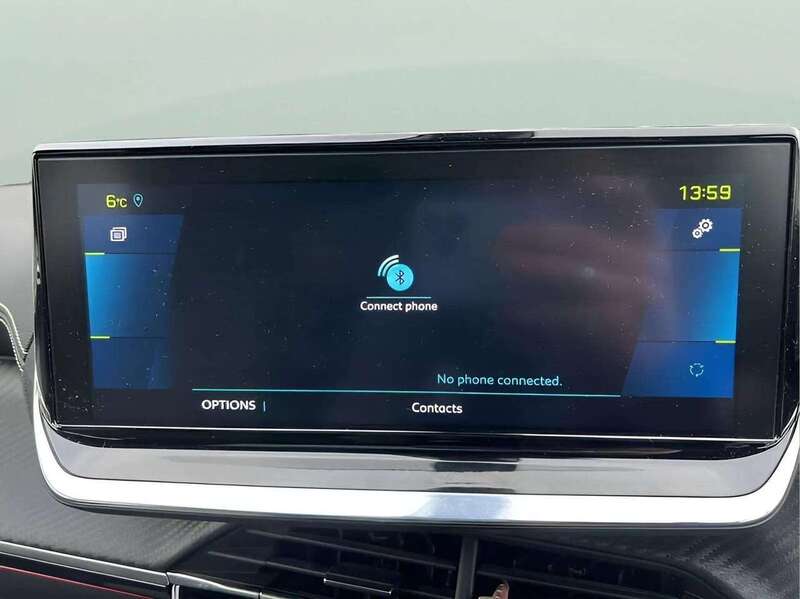 Peugeot E-2008 50kWh GT SUV 5dr Electric Auto (136 ps) - U10597