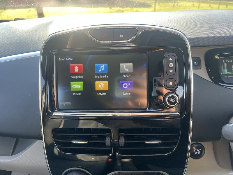 Renault Zoe 22kWh Dynamique Nav Hatchback 5dr Electric Auto (Battery Lease) (88 bhp) - U10603