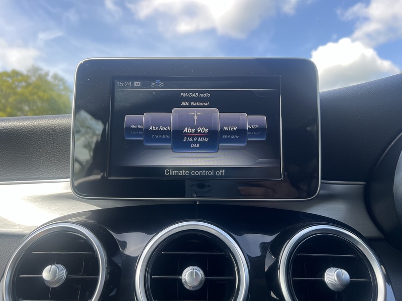 Mercedes-Benz C Class 2.0 C350e 6.4kWh Sport Estate 5dr Petrol Plug-in Hybrid G-Tronic+ Euro 6 (s/s) (293 ps) - U10613
