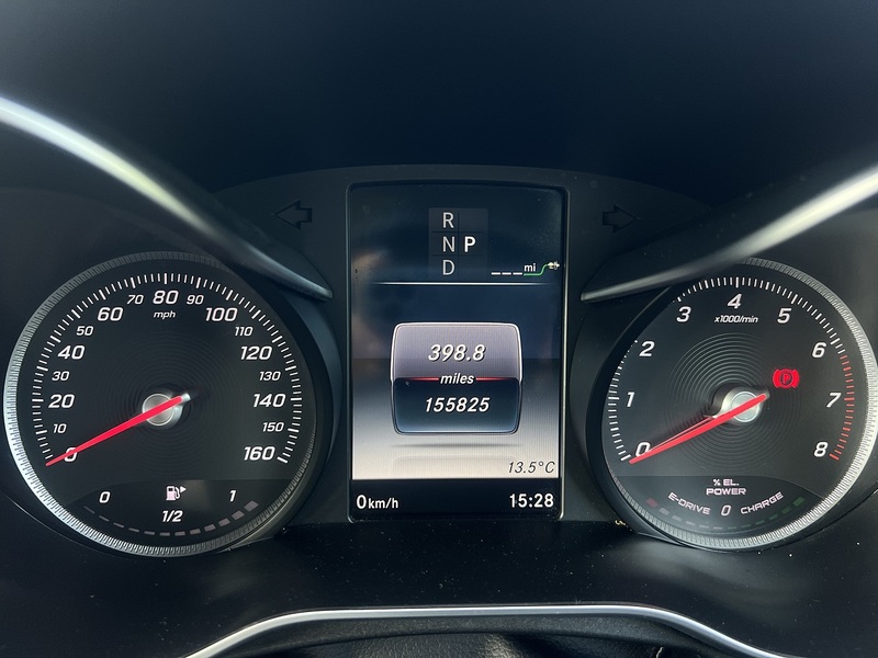 Mercedes-Benz C Class 2.0 C350e 6.4kWh Sport Estate 5dr Petrol Plug-in Hybrid G-Tronic+ Euro 6 (s/s) (293 ps) - U10613