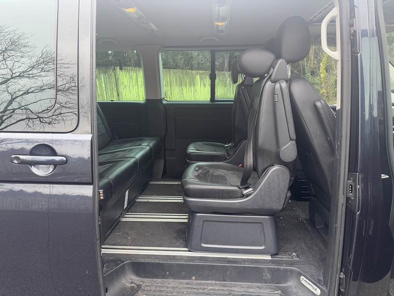 Volkswagen Caravelle 2.0 BiTDI BlueMotion Tech SE MPV 5dr Diesel DSG Euro 6 (s/s) (204 ps) MPV Automatic Diesel | 8K - U10616