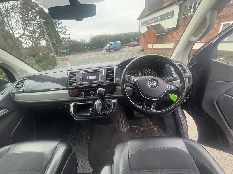 Volkswagen Caravelle 2.0 BiTDI BlueMotion Tech SE MPV 5dr Diesel DSG Euro 6 (s/s) (204 ps) MPV Automatic Diesel | 8K - U10616