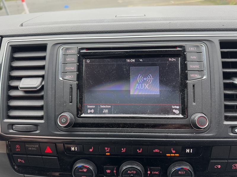 Volkswagen Caravelle 2.0 BiTDI BlueMotion Tech SE MPV 5dr Diesel DSG Euro 6 (s/s) (204 ps) MPV Automatic Diesel | 8K - U10616