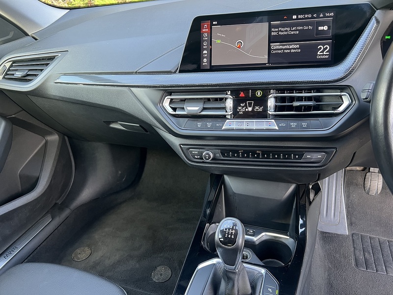 BMW 2 Series Gran Coupe 1.5 218i Sport (LCP) Saloon 4dr Petrol Manual Euro 6 (s/s) (136 ps) - U10622