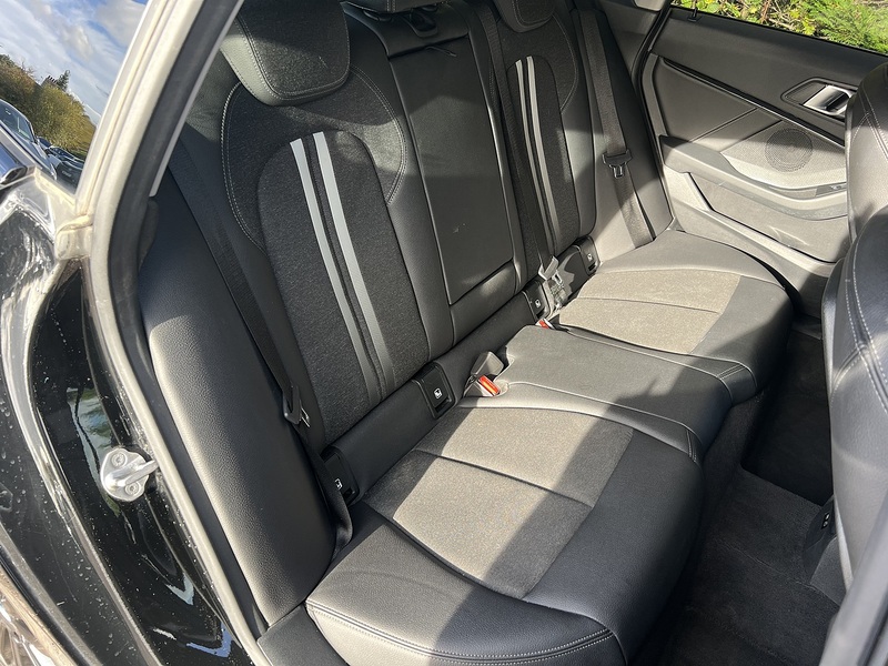 BMW 2 Series Gran Coupe 1.5 218i Sport (LCP) Saloon 4dr Petrol Manual Euro 6 (s/s) (136 ps) - U10622