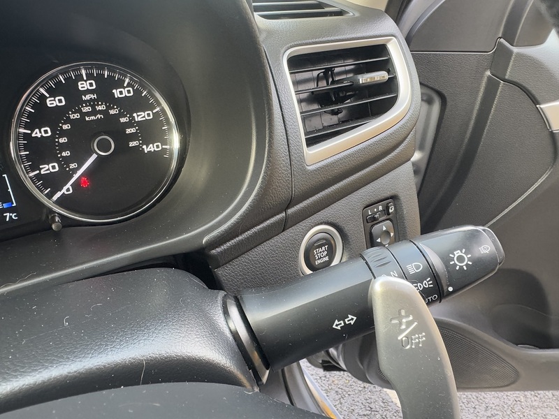 Mitsubishi Shogun Sport 2.4D 4 SUV 5dr Diesel Auto 4WD Euro 6 (181 ps) SUV Automatic Diesel - U10624