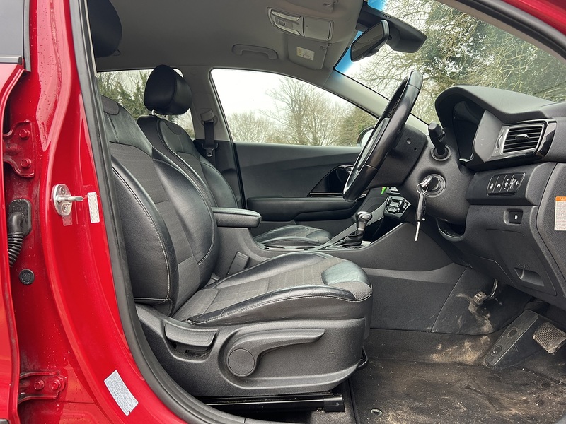 Kia Niro 1.6h GDi 2 SUV 5dr Petrol Hybrid DCT Euro 6 (s/s) (139 bhp) SUV Automatic Petrol Hybrid - U10627