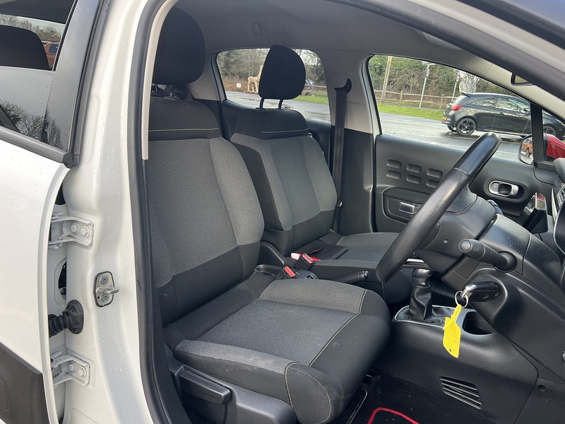 Citroen C3 1.2 PureTech Flair Hatchback 5dr Petrol Manual Euro 6 (82 ps) - U10651