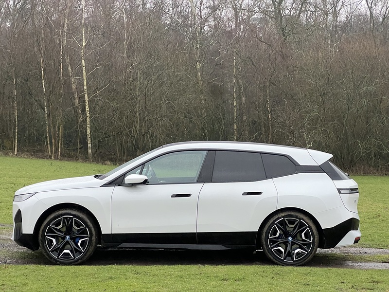 BMW iX 40 76.6kWh M Sport SUV 5dr Electric Auto xDrive (326 ps) SUV Automatic Electric | 4WD|360 - U10659