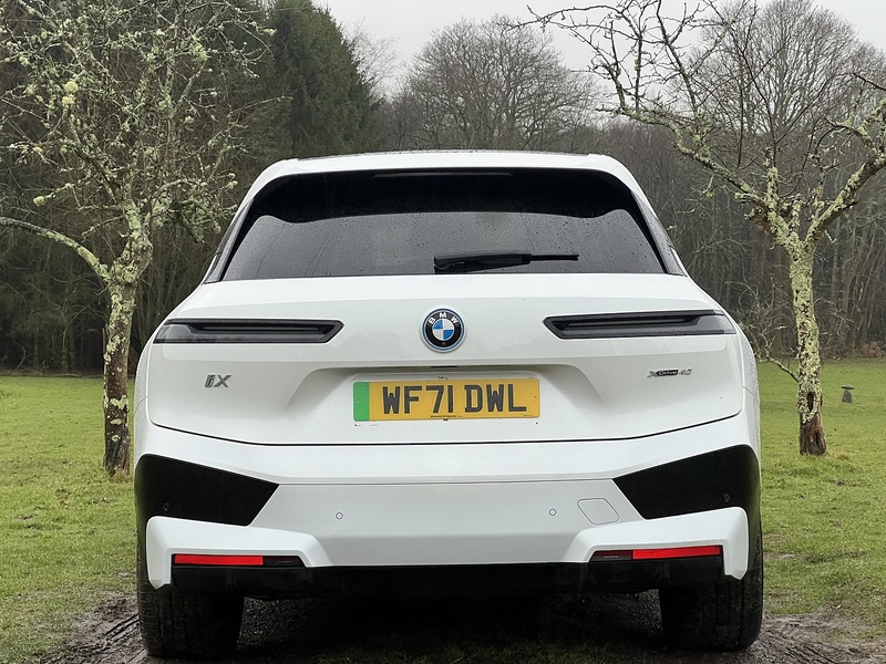 BMW iX 40 76.6kWh M Sport SUV 5dr Electric Auto xDrive (326 ps) SUV Automatic Electric | 4WD|360 - U10659