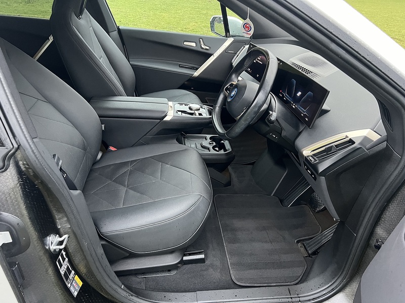 BMW iX 40 76.6kWh M Sport SUV 5dr Electric Auto xDrive (326 ps) SUV Automatic Electric | 4WD|360 - U10659