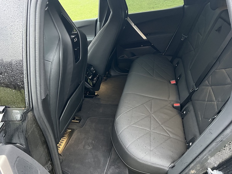 BMW iX 40 76.6kWh M Sport SUV 5dr Electric Auto xDrive (326 ps) SUV Automatic Electric | 4WD|360 - U10659