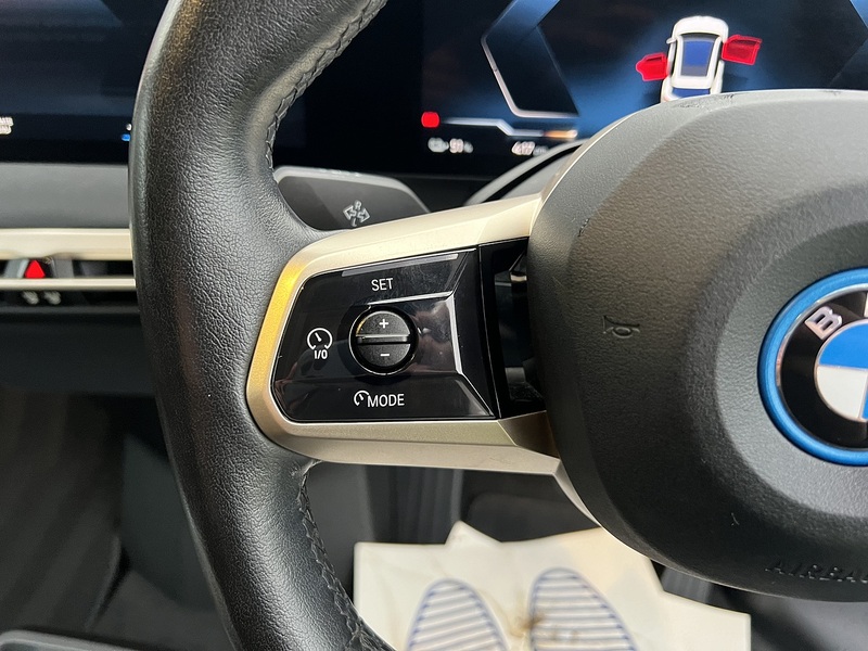 BMW iX 40 76.6kWh M Sport SUV 5dr Electric Auto xDrive (326 ps) SUV Automatic Electric | 4WD|360 - U10659