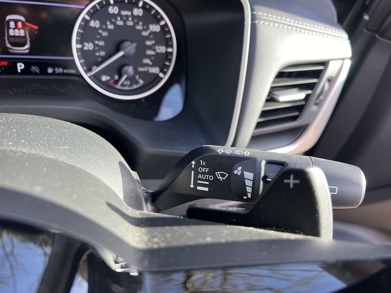 Nissan Qashqai 1.3 DIG-T MHEV Acenta Premium SUV 5dr Petrol Hybrid XTRON Euro 6 (s/s) (158 ps) - U10660