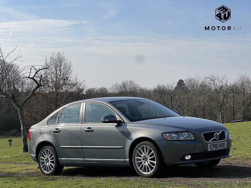 Volvo S40 2.0 SE Lux Edition Saloon 4dr Petrol Manual Euro 5 (145 ps) Saloon Manual Petrol | S/NAV|PARK - U10666