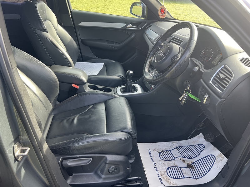 Audi Q3 2.0 TDI S line SUV 5dr Diesel Manual quattro Euro 5 (s/s) (140 ps) SUV Manual Diesel | - U10667