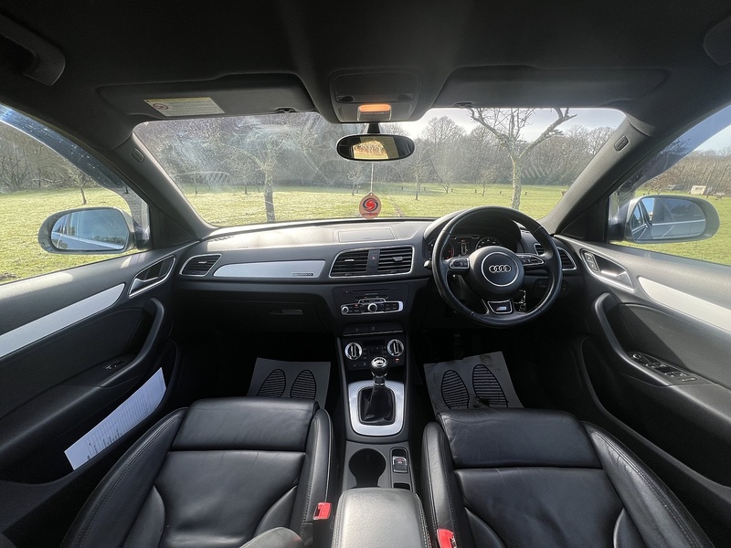 Audi Q3 2.0 TDI S line SUV 5dr Diesel Manual quattro Euro 5 (s/s) (140 ps) SUV Manual Diesel | - U10667