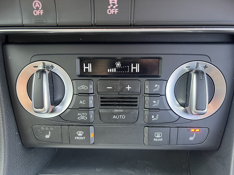 Audi Q3 2.0 TDI S line SUV 5dr Diesel Manual quattro Euro 5 (s/s) (140 ps) SUV Manual Diesel | - U10667