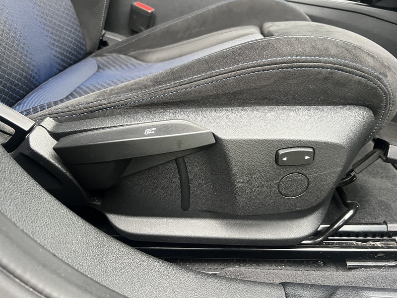 BMW 1 Series 2.0 M135i Hatchback 5dr Petrol Auto xDrive Euro 6 (s/s) (306 ps) Hatchback Automatic Petrol | - U10672