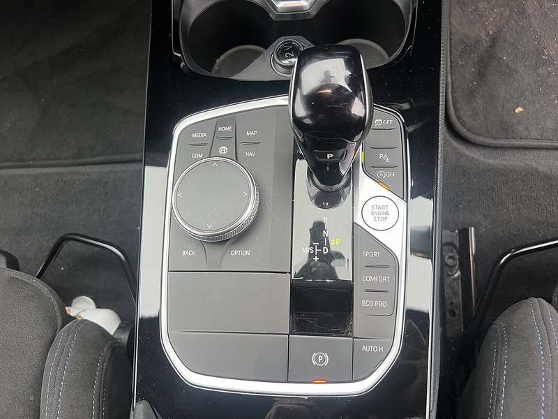 BMW 1 Series 2.0 M135i Hatchback 5dr Petrol Auto xDrive Euro 6 (s/s) (306 ps) Hatchback Automatic Petrol | - U10672