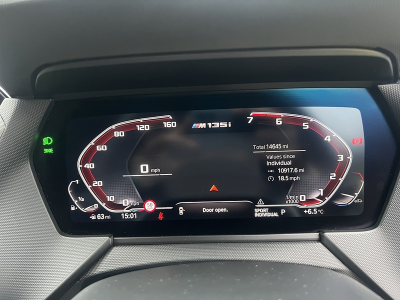 BMW 1 Series 2.0 M135i Hatchback 5dr Petrol Auto xDrive Euro 6 (s/s) (306 ps) Hatchback Automatic Petrol | - U10672