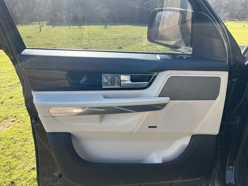 Land Rover Range Rover Sport 3.0 TD V6 HSE SUV 5dr Diesel CommandShift 4WD Euro 4 (245 ps) SUV Automatic Diesel | TRADE SALE - U10681