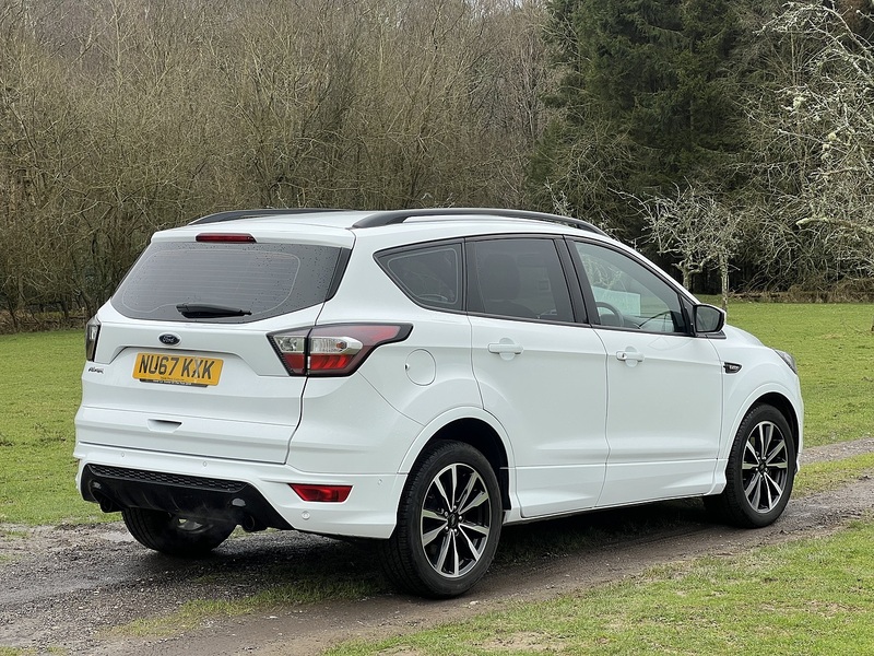 Ford Kuga 1.5 TDCi ST-Line SUV 5dr Diesel Manual Euro 6 (s/s) (120 ps) SUV Manual Diesel | FULL SERVICE - U10684