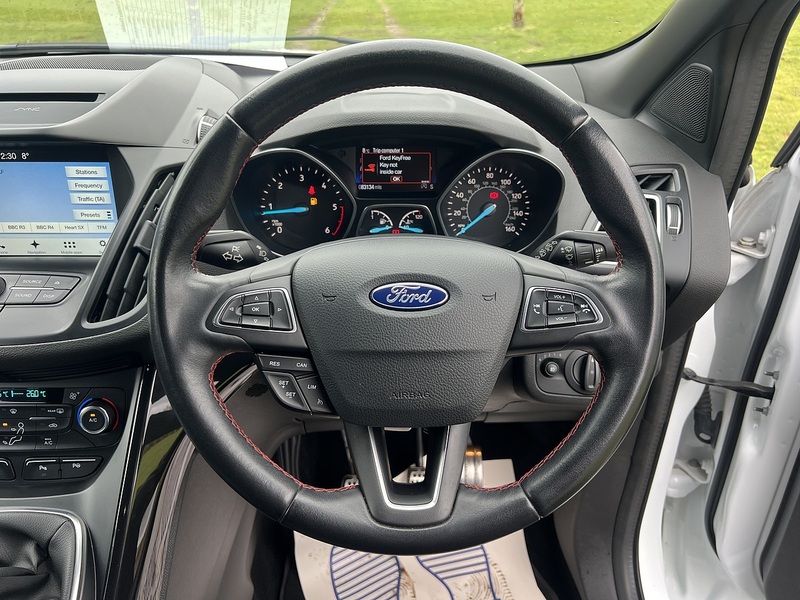 Ford Kuga 1.5 TDCi ST-Line SUV 5dr Diesel Manual Euro 6 (s/s) (120 ps) SUV Manual Diesel | FULL SERVICE - U10684