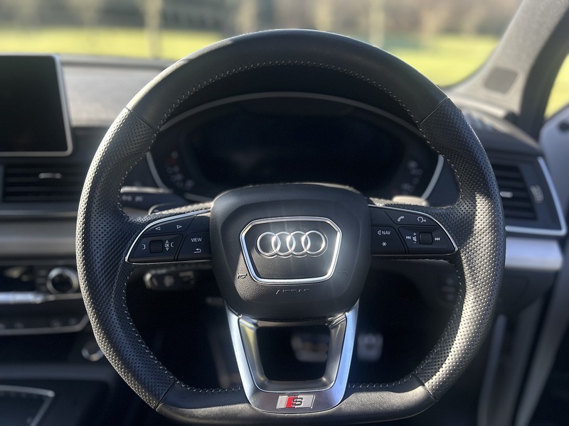 Audi Q5 2.0 TFSI S line SUV 5dr Petrol S Tronic quattro Euro 6 (s/s) (252 ps) SUV Automatic Petrol | FULL - U10711