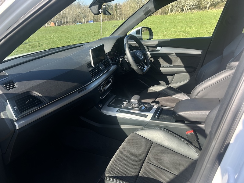 Audi Q5 2.0 TFSI S line SUV 5dr Petrol S Tronic quattro Euro 6 (s/s) (252 ps) SUV Automatic Petrol | FULL - U10711